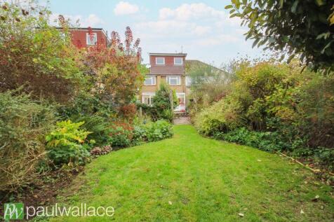 140&#39; Rear Garden