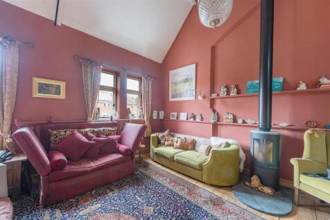 The Old Chapel ph19.JPG