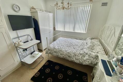 Bramleys Estate Agents - Woodsome Avenue - Mirfiel