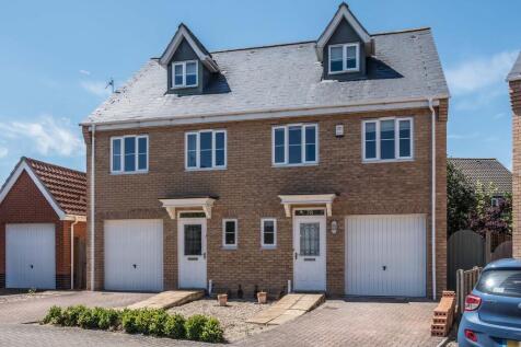 4 Bedroom Semi-Detached in NR5 8BT