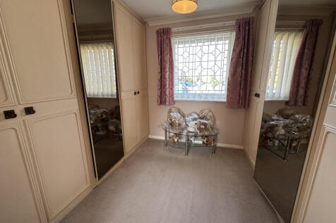 Photo 12-08-2025, 15 52 57