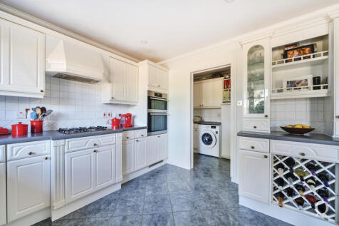 873d91f7-8083-4eb...