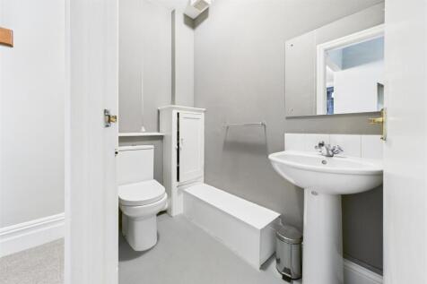 Flat 2, 21 Tyndalls Park Road, Clifton, Bristol BS