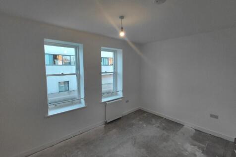 Living Area 2