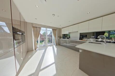 Open Plan Living Room And Kitchen 