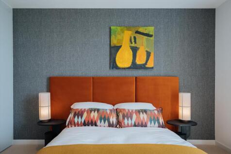 0 bed, 1 bath Flat in london - Photo 3