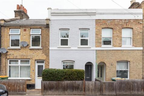 Suffolk Street, E7