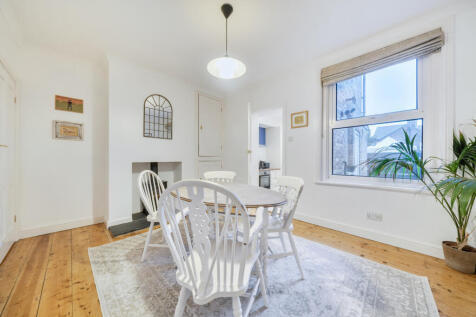 1402726-18-697254...