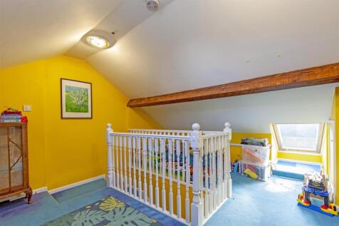 Bedroom 2-3.jpg