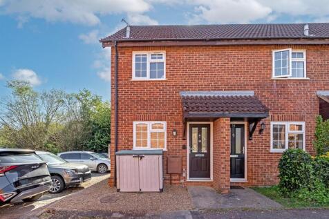 55WilstoneDrive-1.jpg