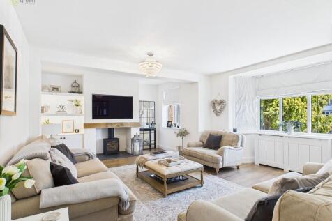 CAM03830G0-PR0148...