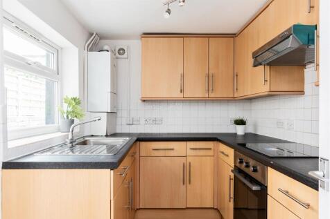 16 St Kildas Road-4.jpg