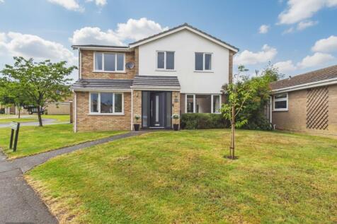 2 Hayfield Drive