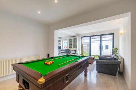 Kitchen Living Area 2