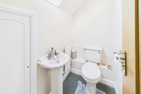 First Floor Wc