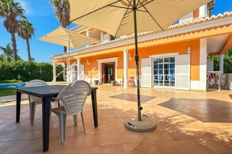 Vale Formoso 4 Bedroom Villa For Sale