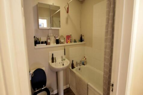 Bathroom.jpg