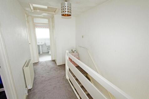 IMG_6784 landing to rear.jpg