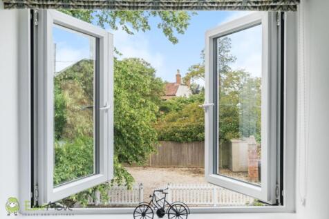 Window with view to front