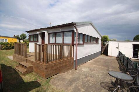 Exterior photo 2