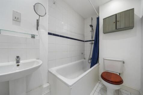 Point Zero, Flat 17, 2A Queenstown Road SW8 3RX-No