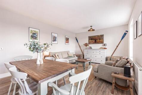 Sitting Room - Dining Room 3.jpg