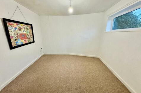 PHOTO-2024-12-05-21-23-29 (12).jpg