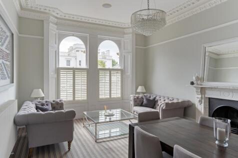 7 bed, 4 bath Detached in Bristol - Photo 7
