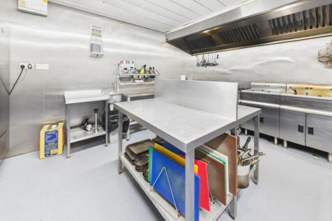 CAM03481G0-PR0107-STILL002