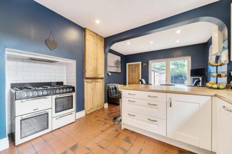 1325801-12-687842c15a594