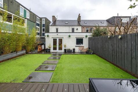 9 Elm Row Galashiels 61.JPG