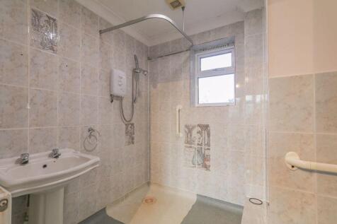 Wet Room Adjoining Ground Floor Bedroom