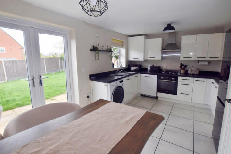 Dining Kitchen 5