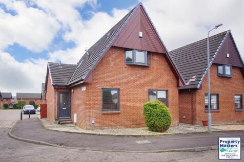 4 Bedroom Detached Villa