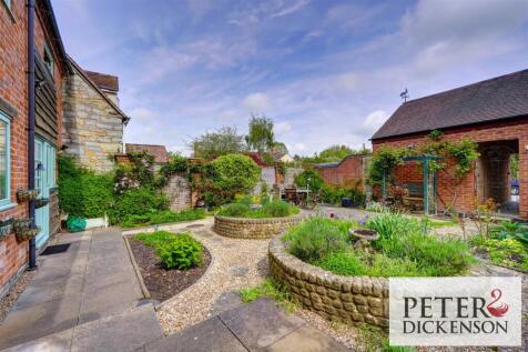 1 Owlets End GArden 2.jpg