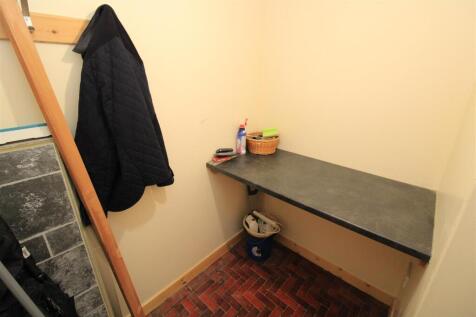 UTILITY CUPBOARD