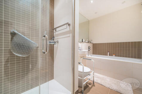 8024851f-6957-404...