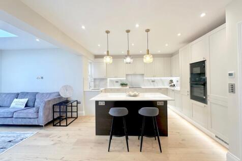 Open-Plan Kitchen/Dining/Living Room