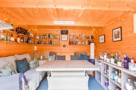 External Lifestyle Photograph