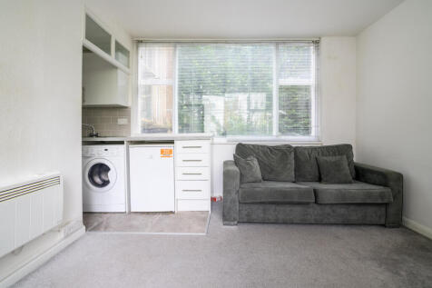 PSQ - 27, 24 Pembridge Square, W2-10.jpg