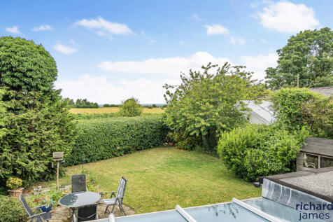 9f25147d-4fc7-43b...