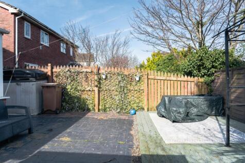 8 Duddon Drive (2 of 17).jpg