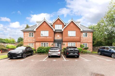 HIGHDOWN CLOSE