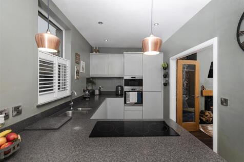 Breakfast Kitchen