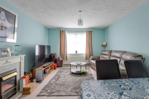 08-d641JHPropWorld - 75 Montana Gardens - 22-mediu