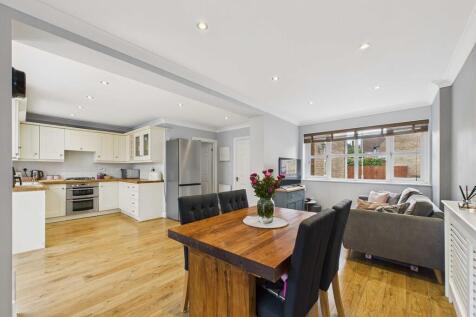 CAM04092G0-PR0083...