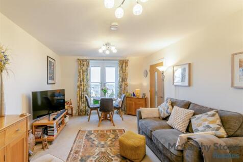 8642581-interior04.jpg