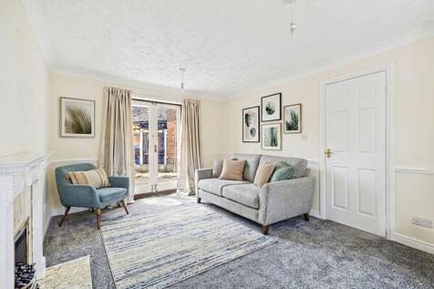 Lounge (Virtually Furnished)