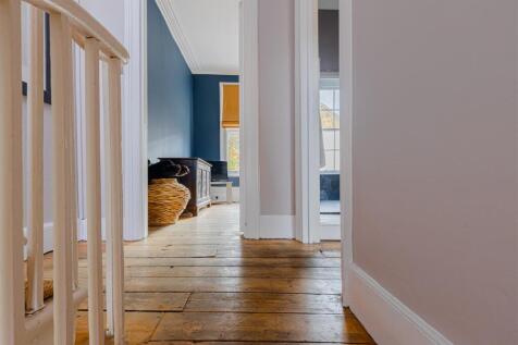 Englefield Road (24).jpg