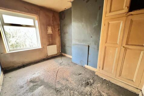 Bramleys Estate Agents - Manchester Road - Milnsbr